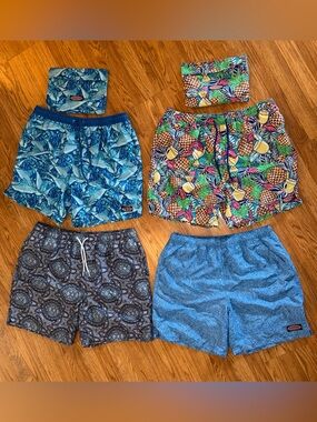Men’s Vineyard Vines Xl Swim Trunks